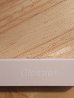 Glossier lip cream